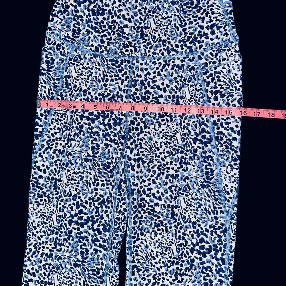 Lilly Pulitzer Abstract Blue and White Leopard Wide-Leg Pants/ Leggings szL - Picture 6 of 12